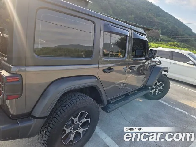 Jeep Wrangler 2018 thumb 4