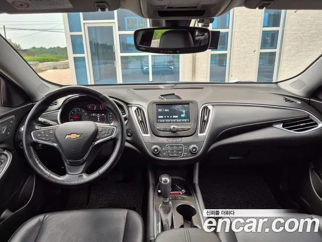 Chevrolet Malibu 2018 thumb 9