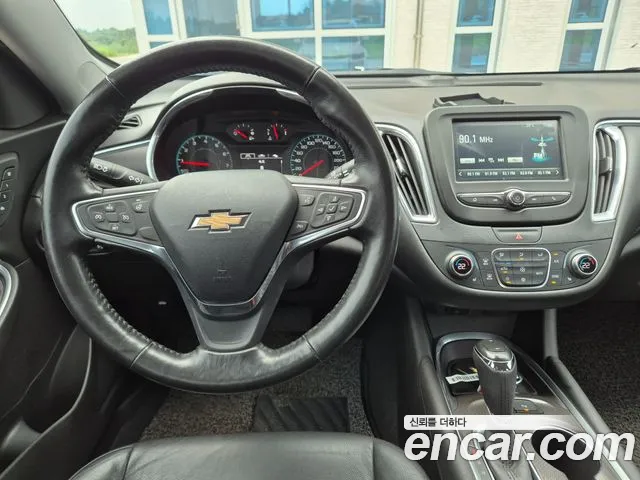 Chevrolet Malibu 2018 thumb 10