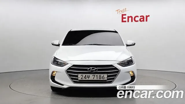 Hyundai Avante 2017 thumb 3