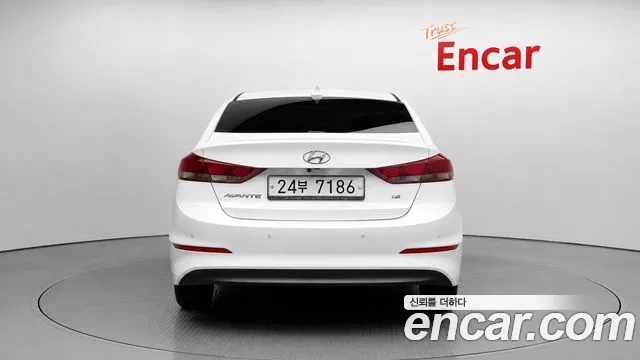 Hyundai Avante 2017 thumb 4