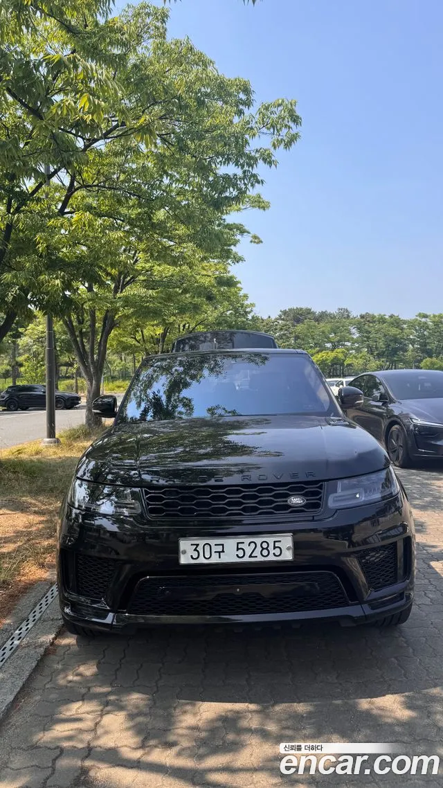 Land Rover Range Rover Sport 2017 thumb 4