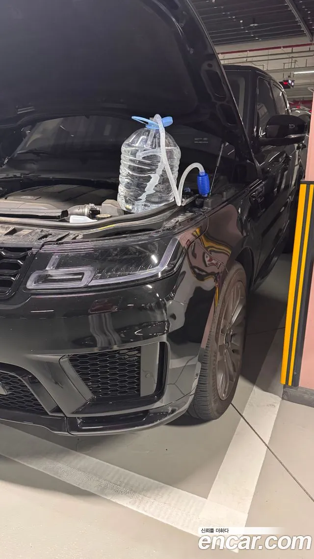 Land Rover Range Rover Sport 2017 thumb 6