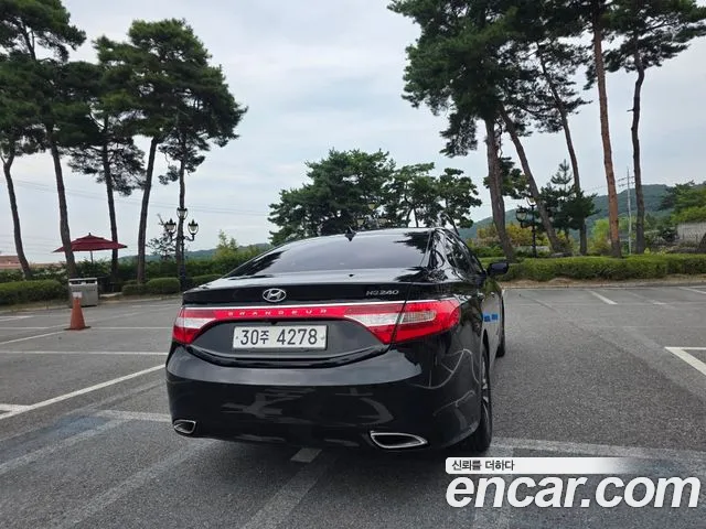 Hyundai Grandeur 2012 thumb 3