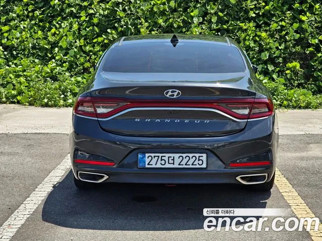 Hyundai Grandeur 2017 thumb 6