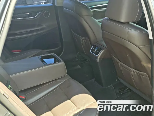 Hyundai Grandeur 2017 thumb 9