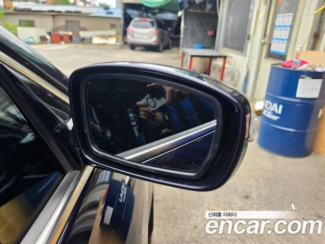 Hyundai Genesis 2011 thumb 9