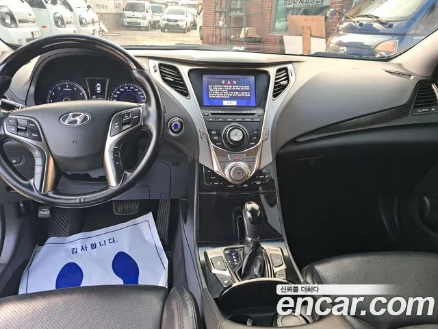 Hyundai Grandeur 2011 thumb 9