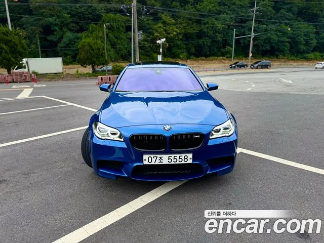 BMW M5 2016 thumb 3