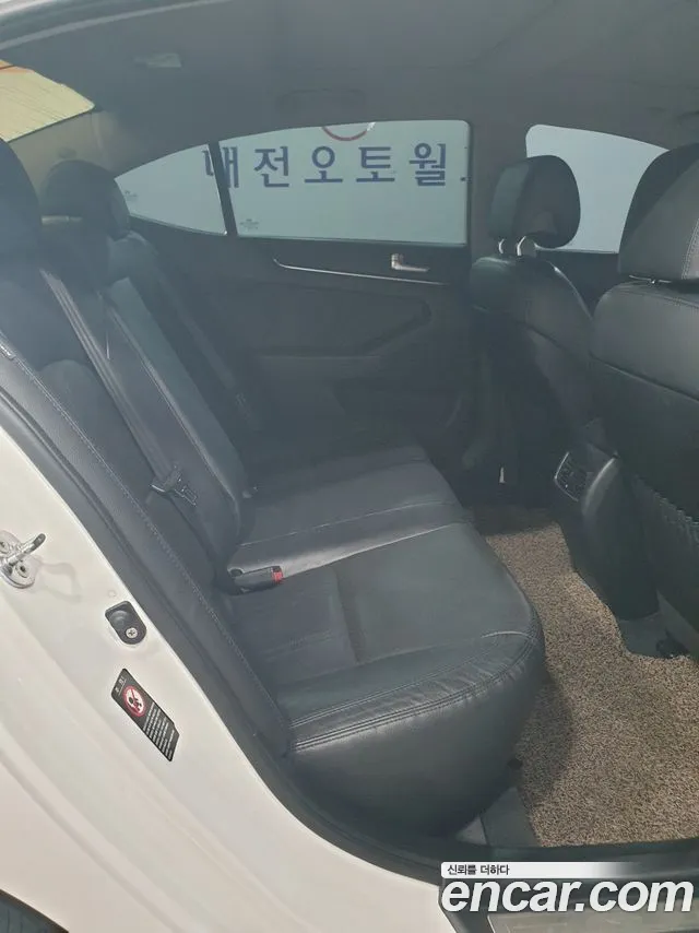 Kia K7 2012 thumb 9
