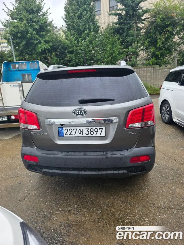 Kia Sorento 2012 thumb 4