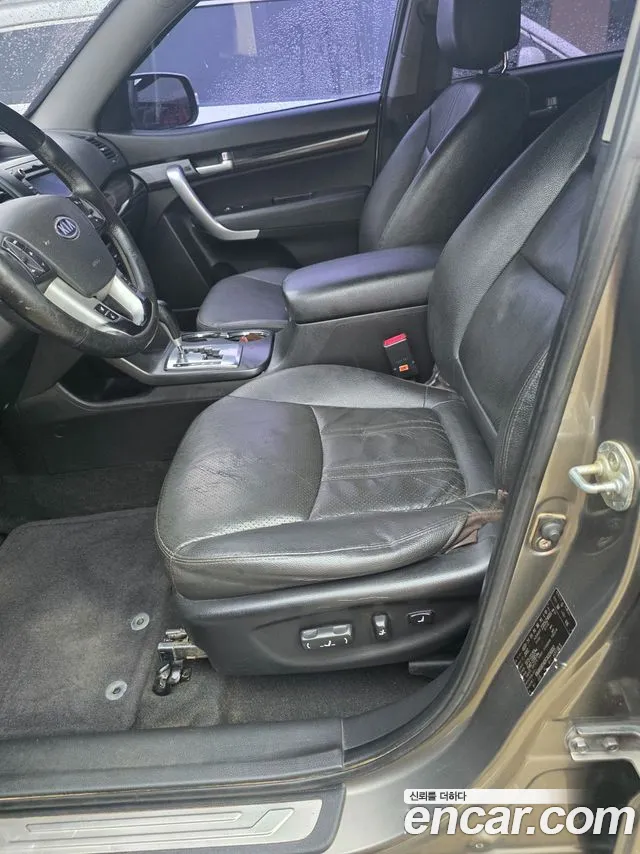 Kia Sorento 2012 thumb 5