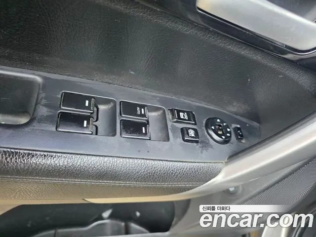 Kia Sorento 2012 thumb 8