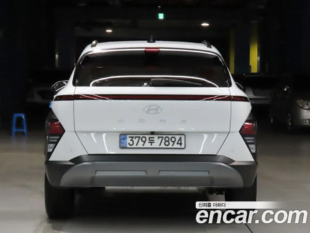Hyundai Kona 2024 thumb 4