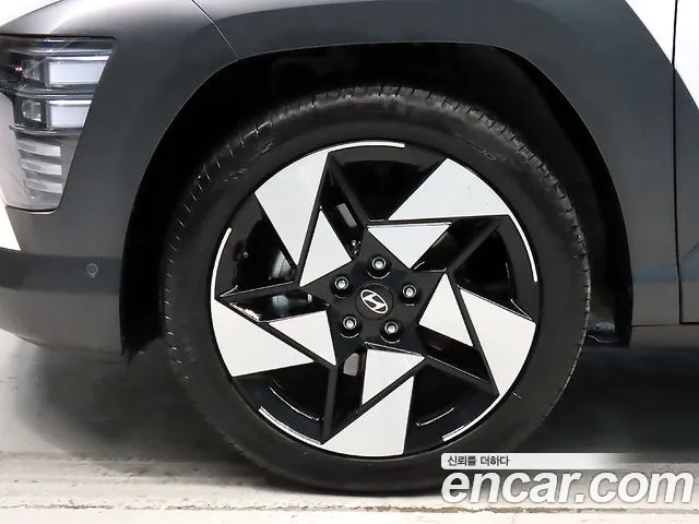 Hyundai Kona 2024 thumb 5