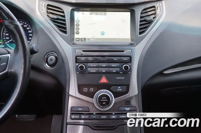 Hyundai Grandeur 2016 thumb 8
