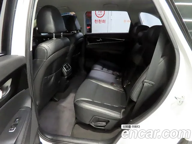 Kia Sorento 2019 thumb 7