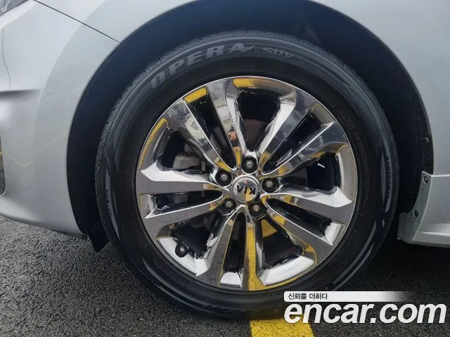 Kia Carnival 2017 thumb 5