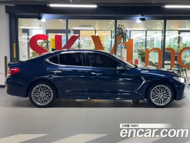 Genesis G70 2019 thumb 3