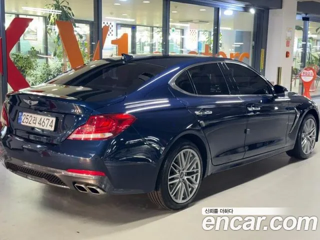 Genesis G70 2019 thumb 4