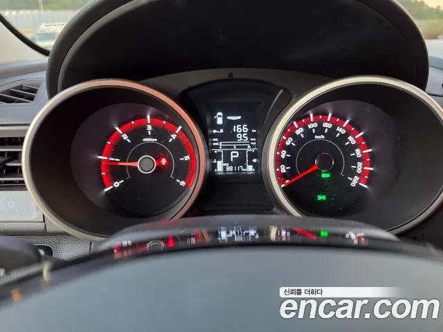 KG_Mobility_Ssangyong TIBOLI 2018 thumb 8