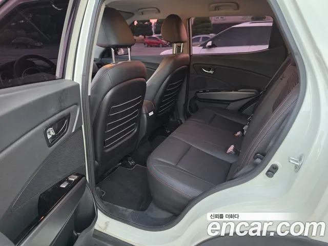 KG_Mobility_Ssangyong TIBOLI 2018 thumb 10