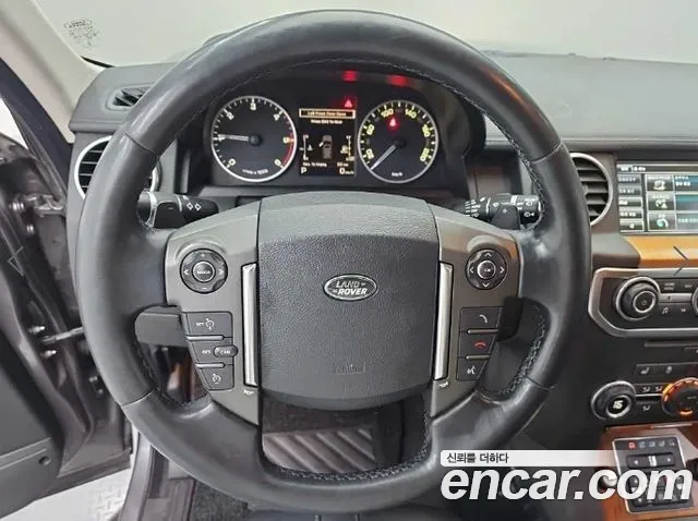 Land Rover Discovery 2014 thumb 9
