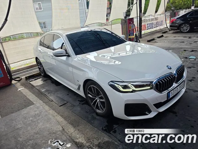 BMW 5 серии 2023 thumb 5