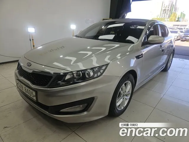Kia K5 2010 thumb 2