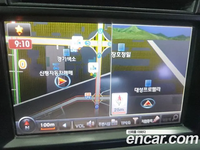 Kia K5 2010 thumb 10