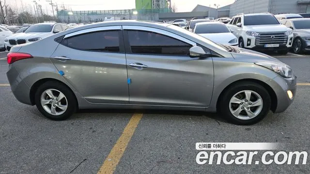 Hyundai Avante 2011 thumb 4