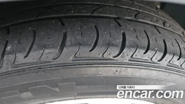 Hyundai Avante 2011 thumb 6