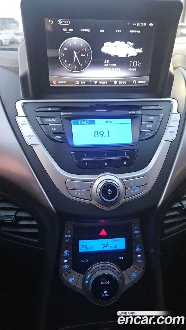 Hyundai Avante 2011 thumb 10