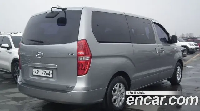 Hyundai Starex 2013 thumb 2