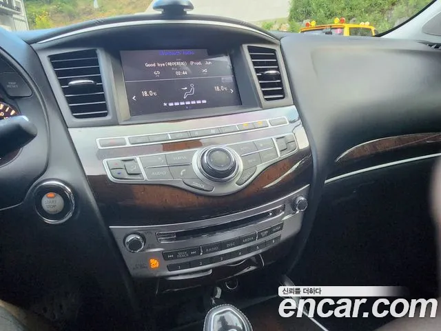 Infiniti QX60 2017 thumb 7