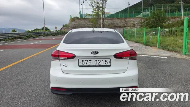 Kia K3 2016 thumb 4