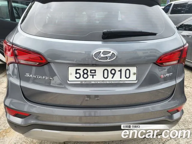Hyundai Santa Fe 2015 thumb 4