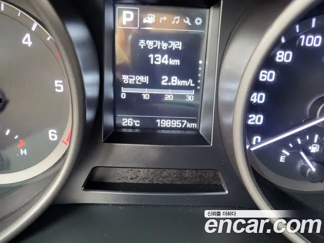 Hyundai Santa Fe 2015 thumb 6