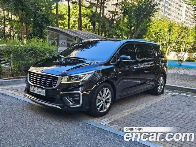 Kia Carnival 2019 thumb 12