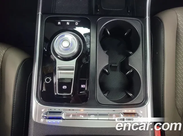 Kia Carnival 2025 thumb 9