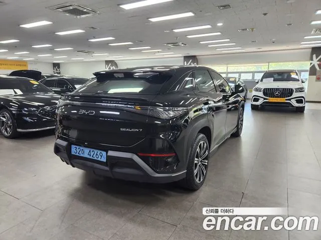 BYD Sealion 7 2025 thumb 2