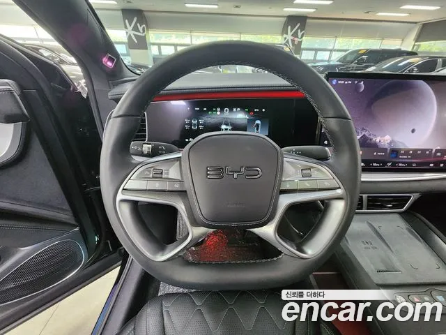 BYD Sealion 7 2025 thumb 5