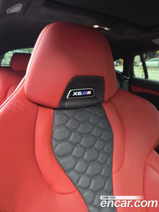 BMW X6M 2022 thumb 10