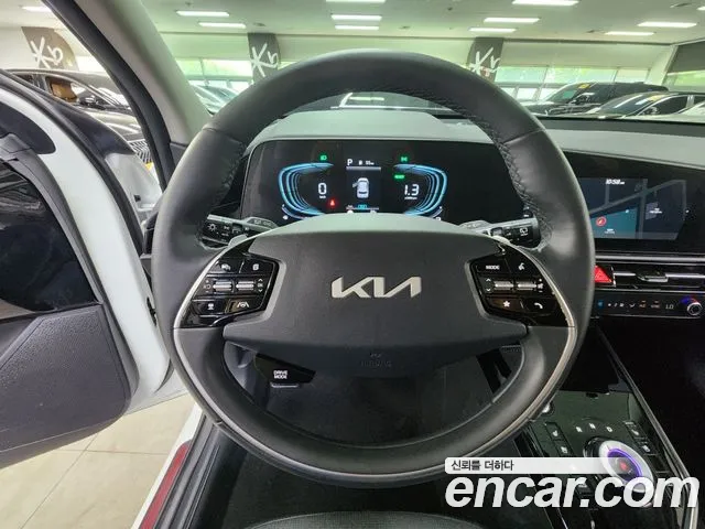 Kia Niro 2025 thumb 6