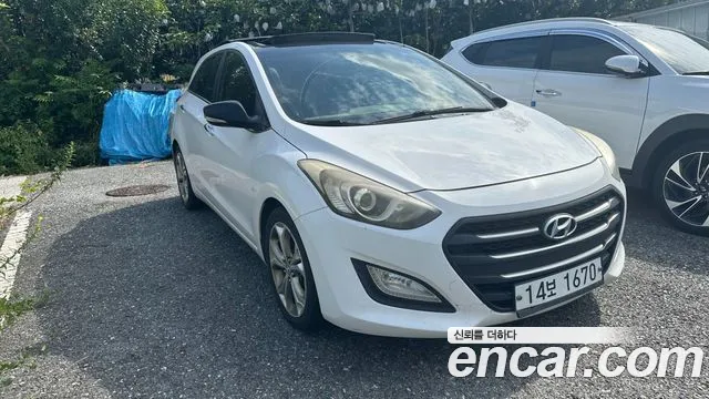 Hyundai i30 2012 thumb 6
