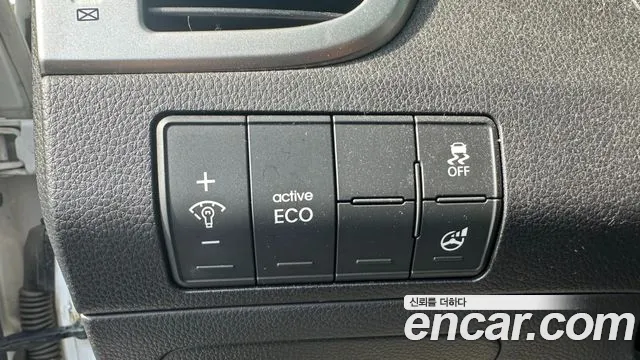 Hyundai i30 2012 thumb 10