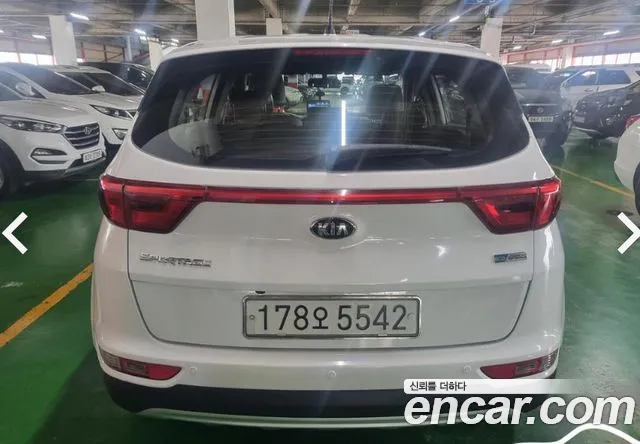 Kia Sportage 2015 thumb 4