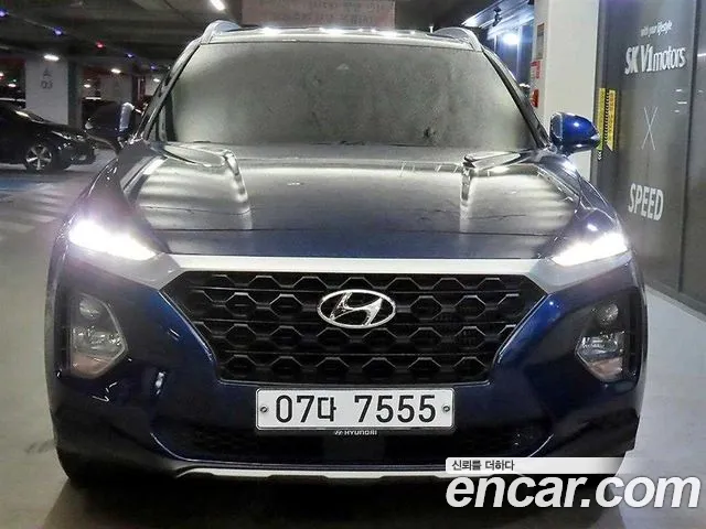 Hyundai Santa Fe 2019 thumb 3