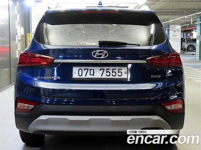 Hyundai Santa Fe 2019 thumb 4