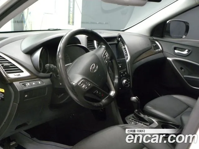 Hyundai Santa Fe 2013 thumb 8